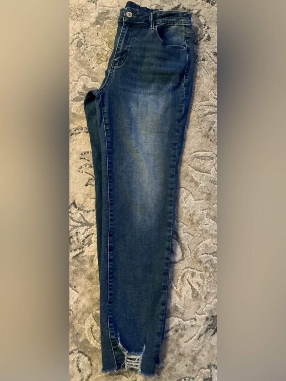 Women's Boutique Ankle & Cropped Jeans Sz.8